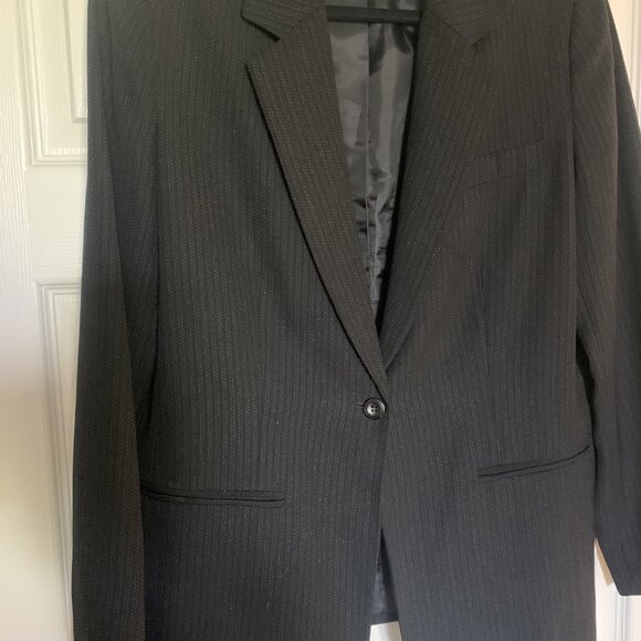 ladies jacket - Picture 4 of 6